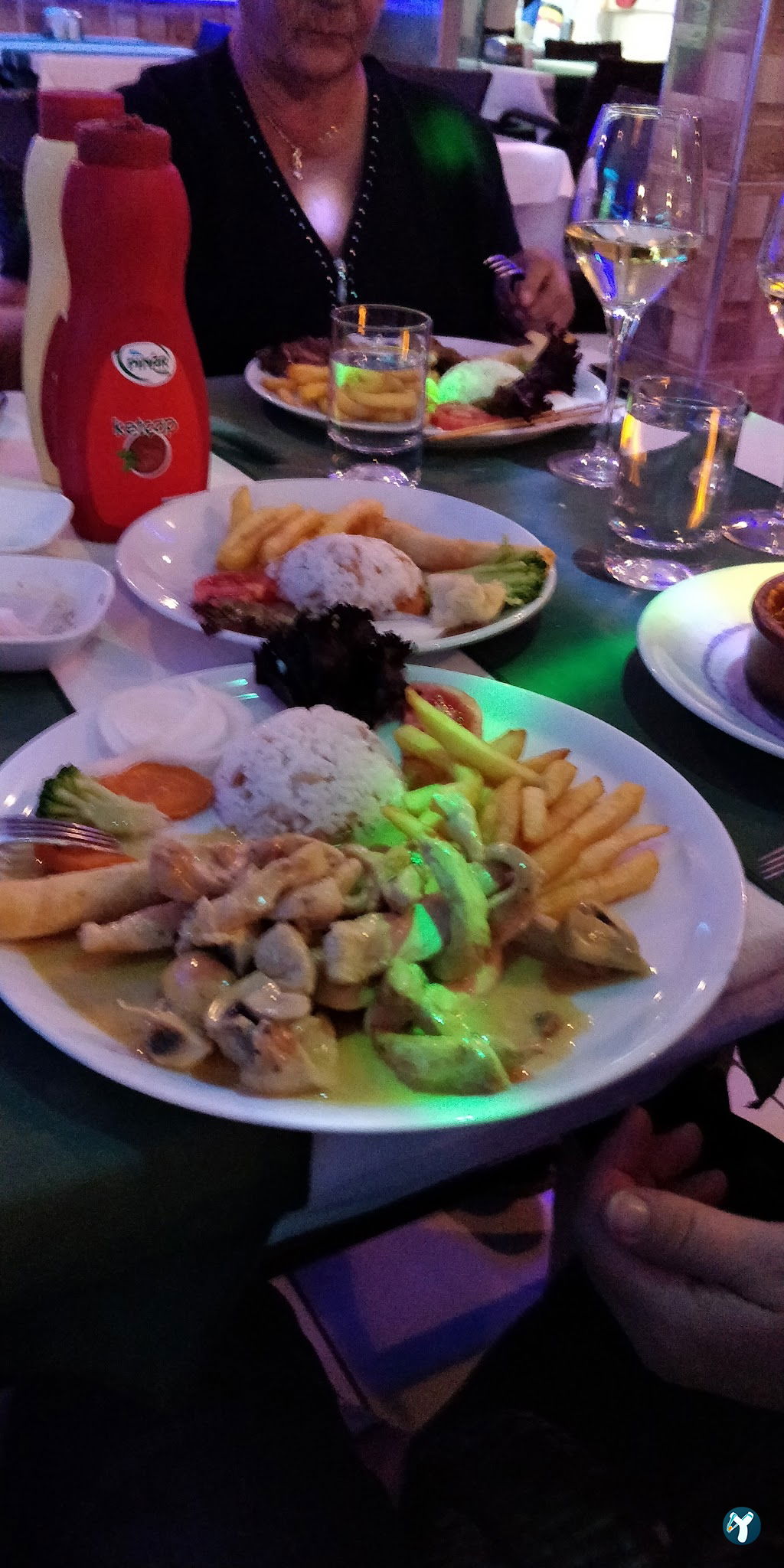 Green River Restoran