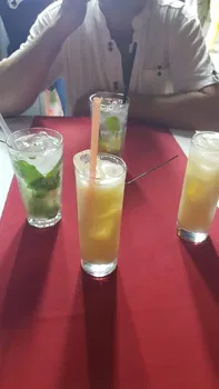 Green River Restoran resimleri