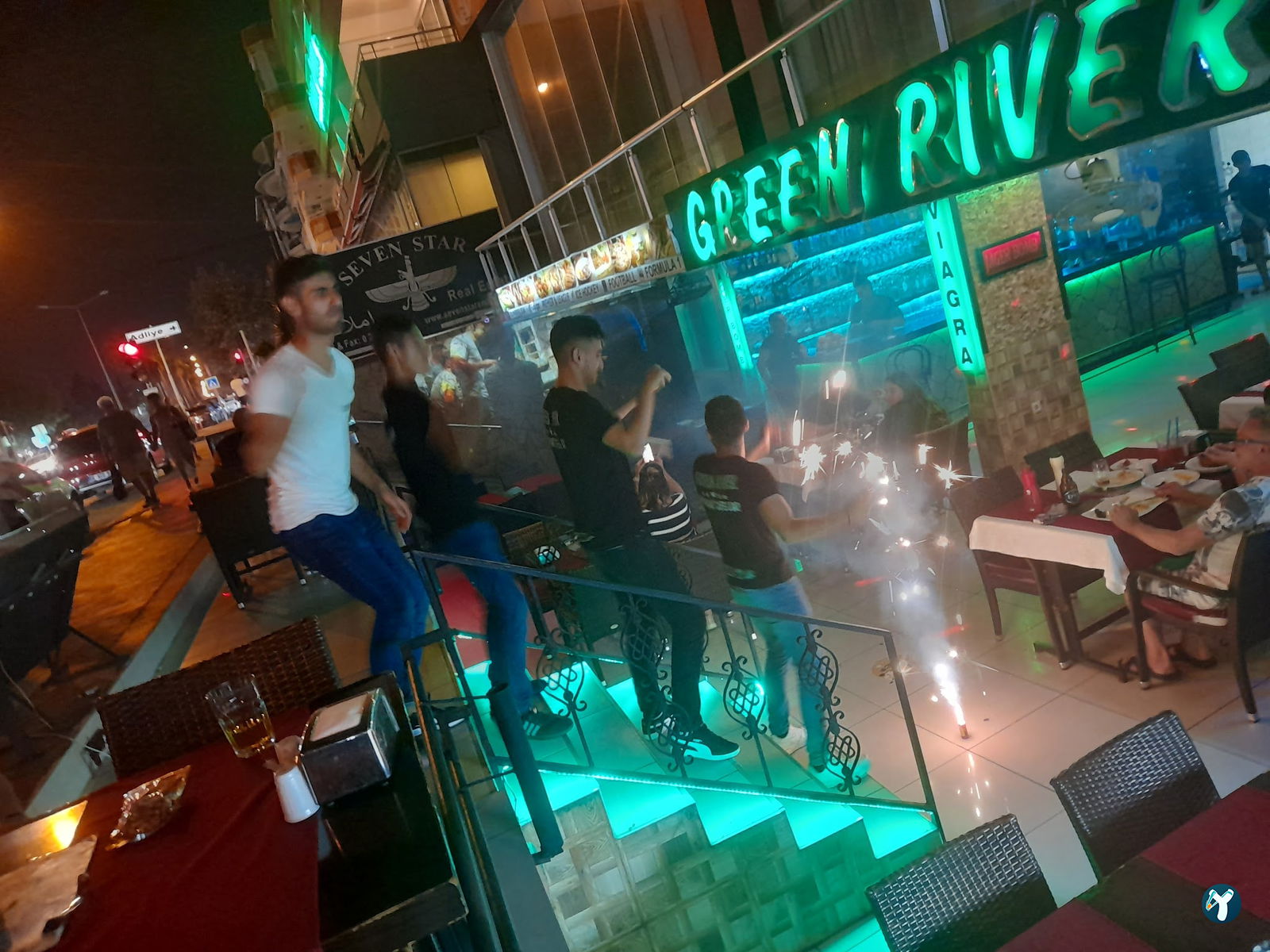 Green River Restoran