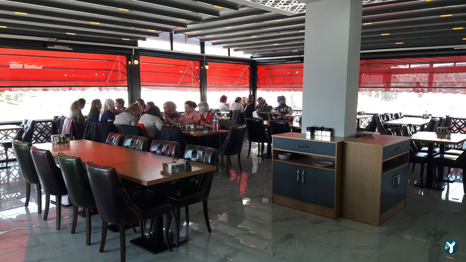 Victoria Pastane & Cafe