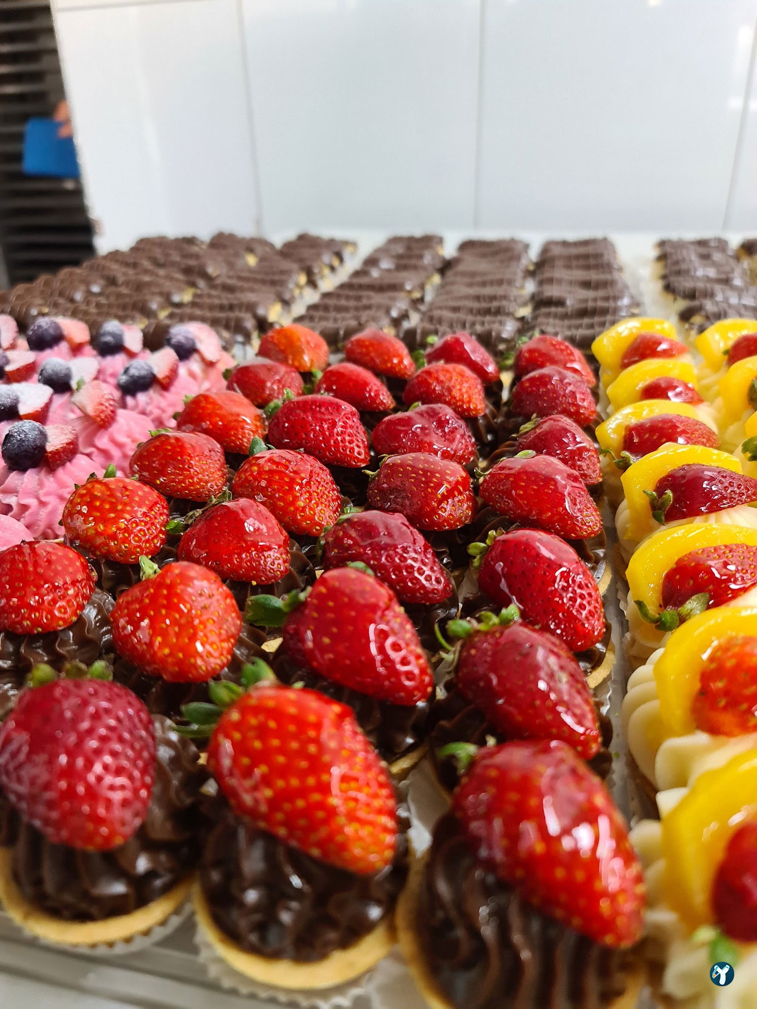 Victoria Pastane & Cafe