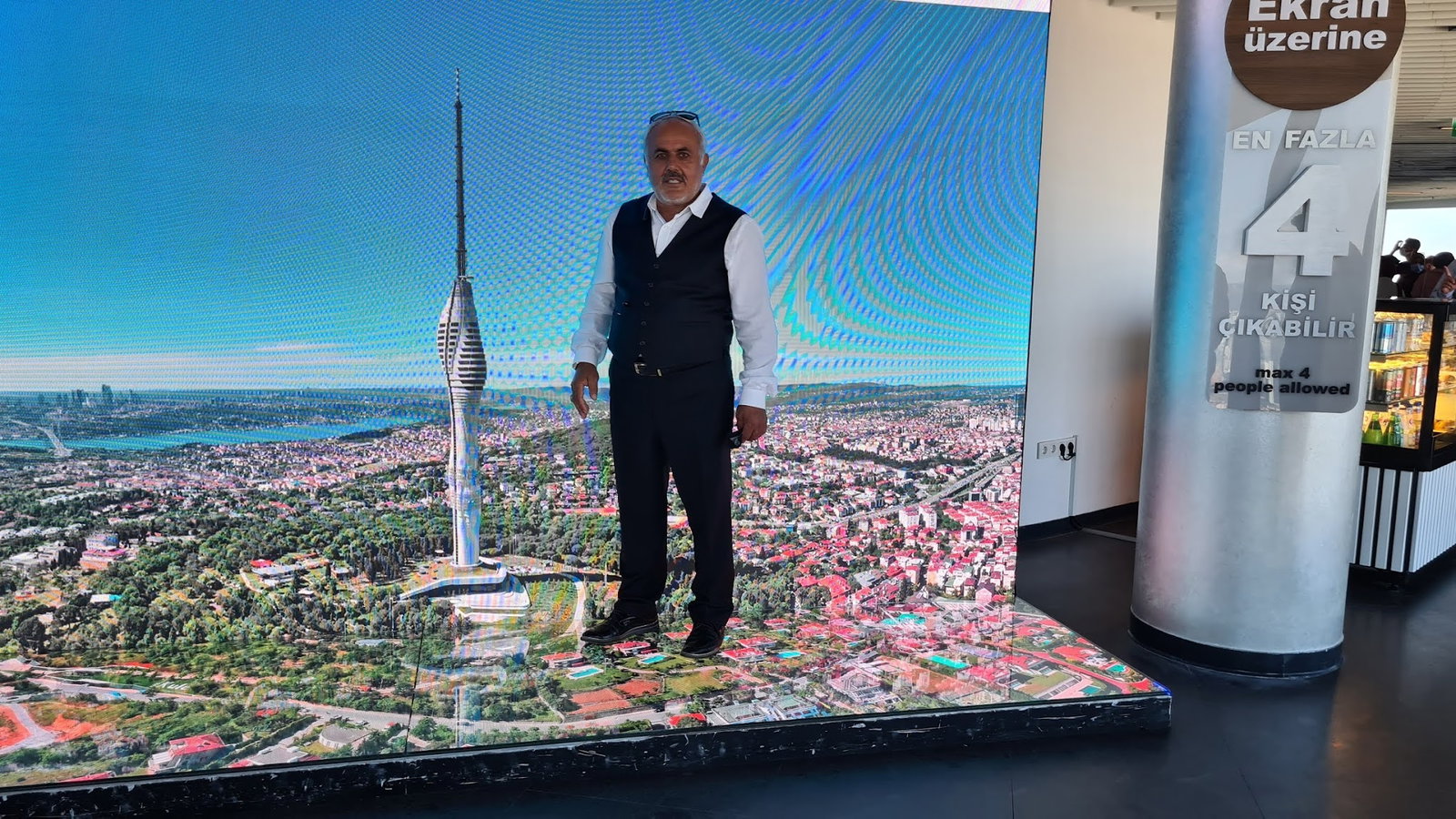 Kral Kumru Sultanbeyli