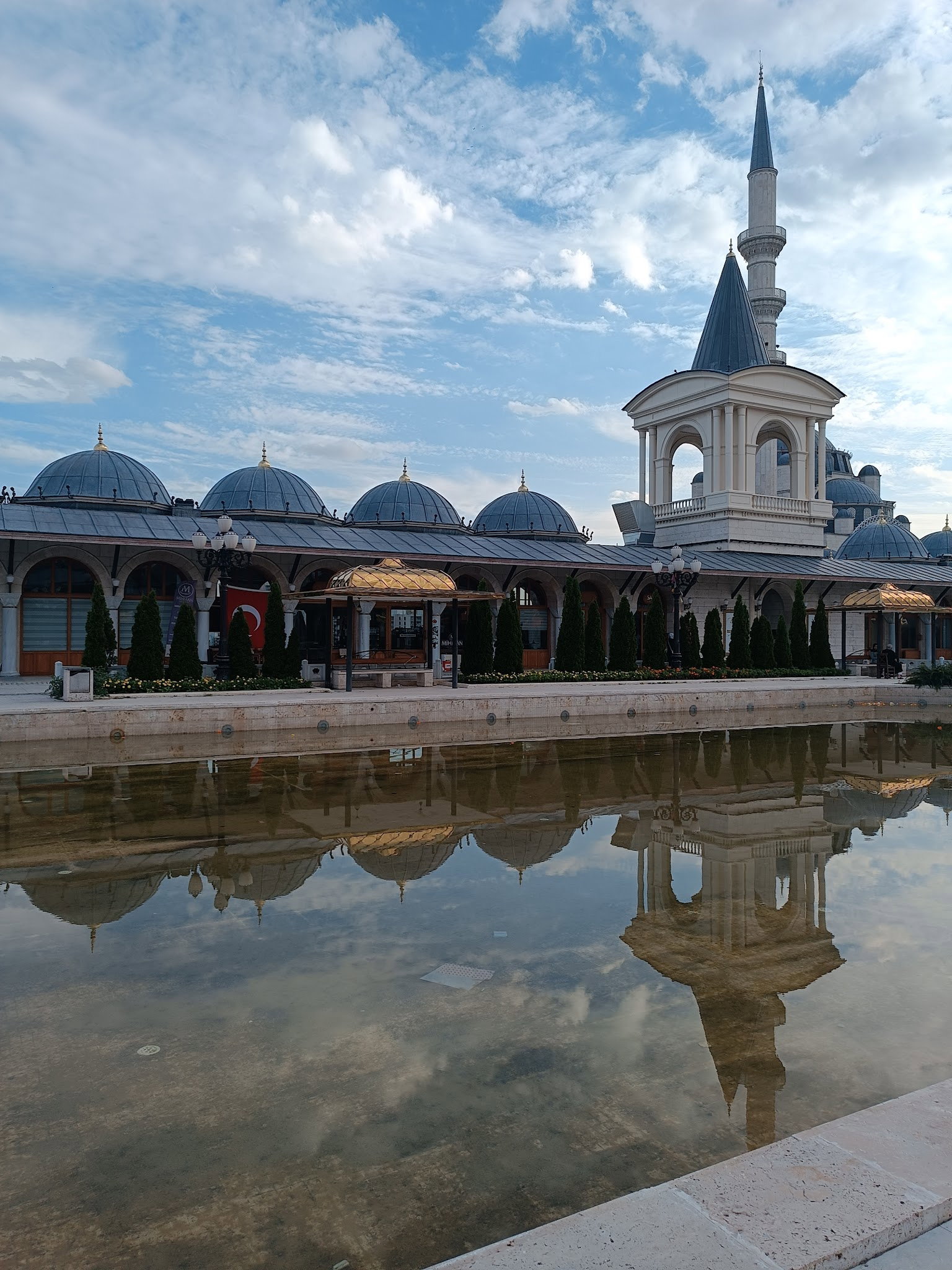 Mihman Cafe & Pastane