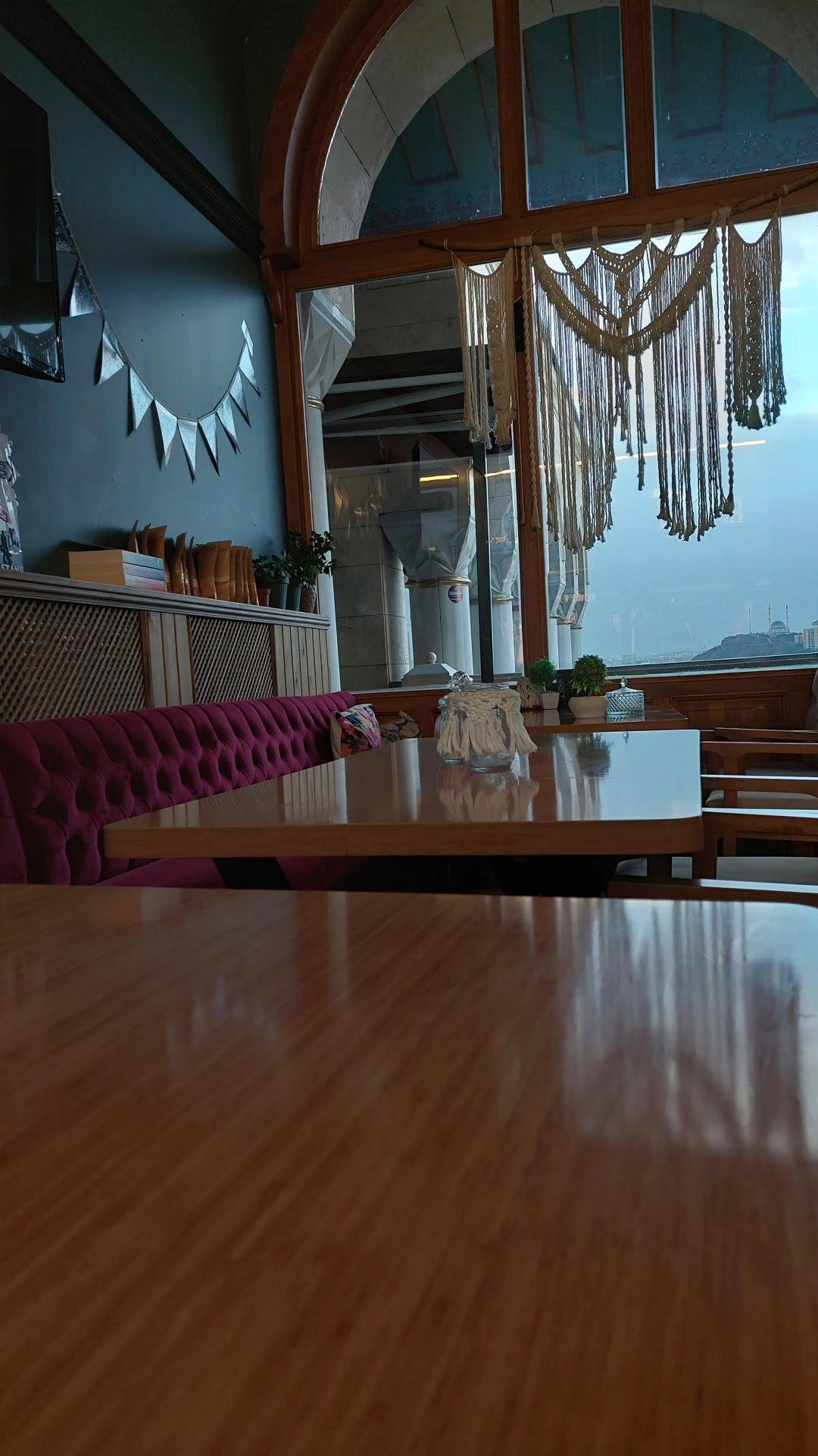 Mihman Cafe & Pastane