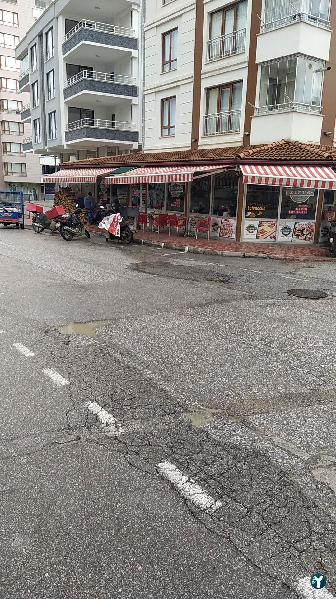 Gdl Emre Usta Pide Ve Kebap Salonu