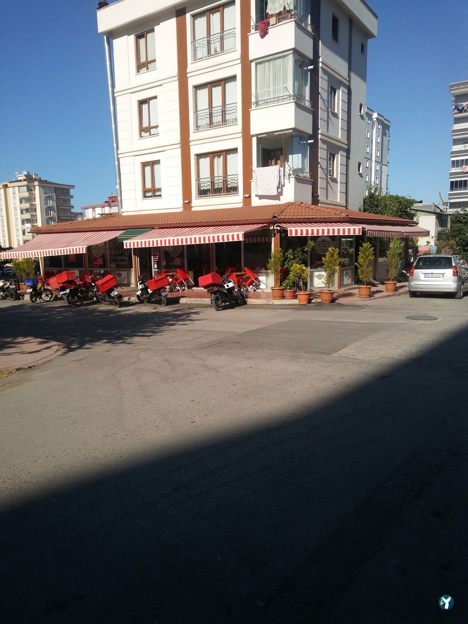 Gdl Emre Usta Pide Ve Kebap Salonu