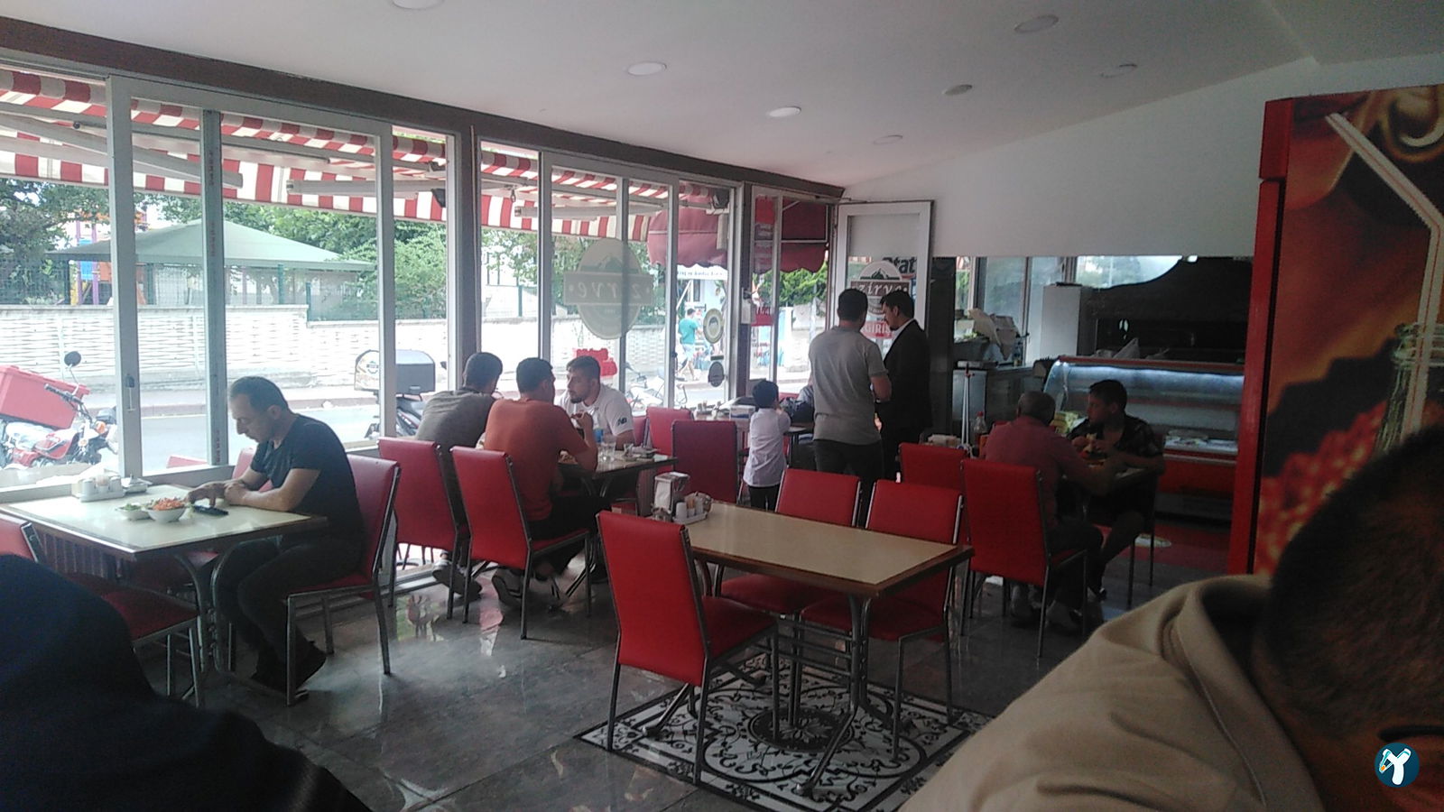 Gdl Emre Usta Pide Ve Kebap Salonu