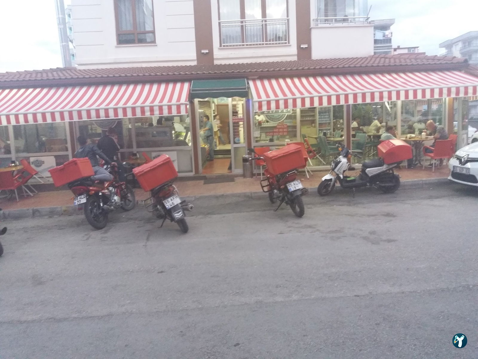 Gdl Emre Usta Pide Ve Kebap Salonu