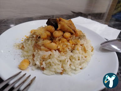 Kulaksız lokantası