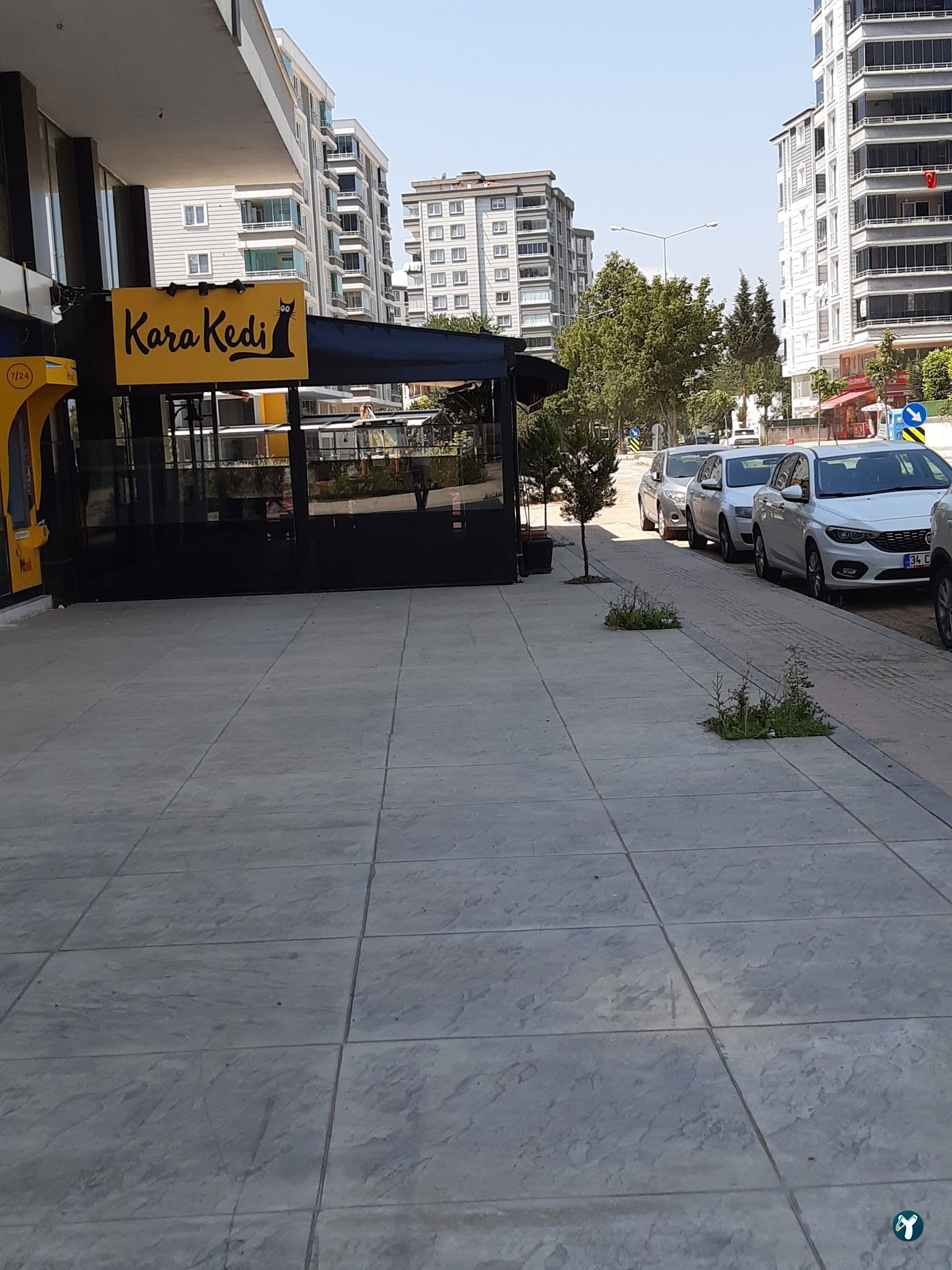 Karakedi Cafe Restorant