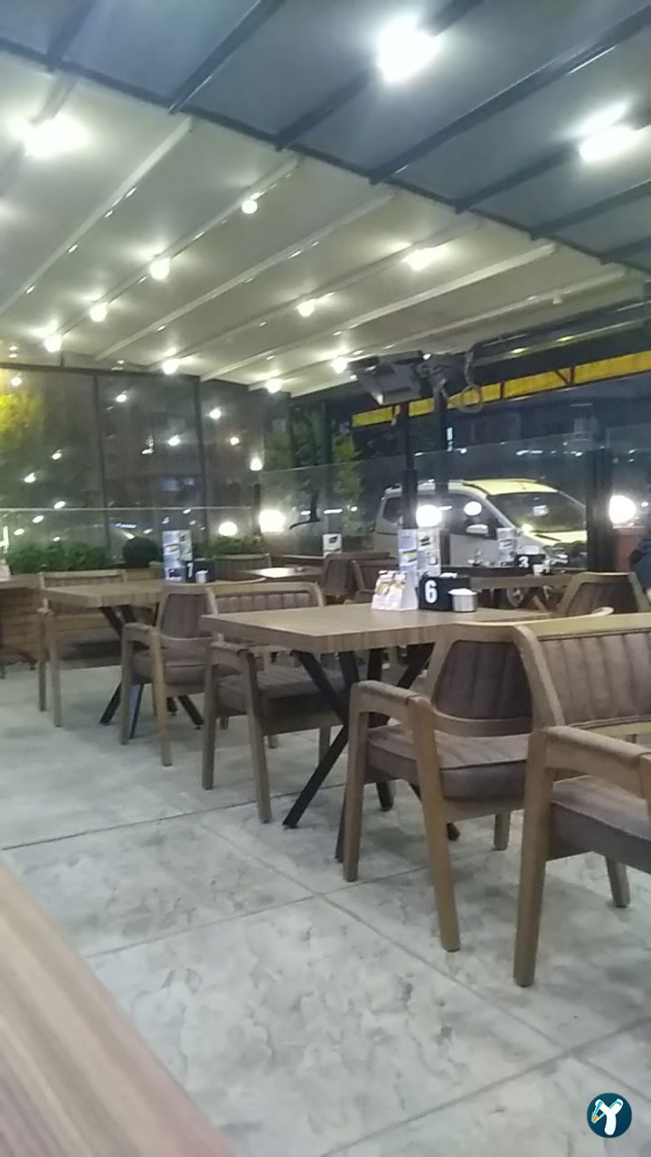 Karakedi Cafe Restorant