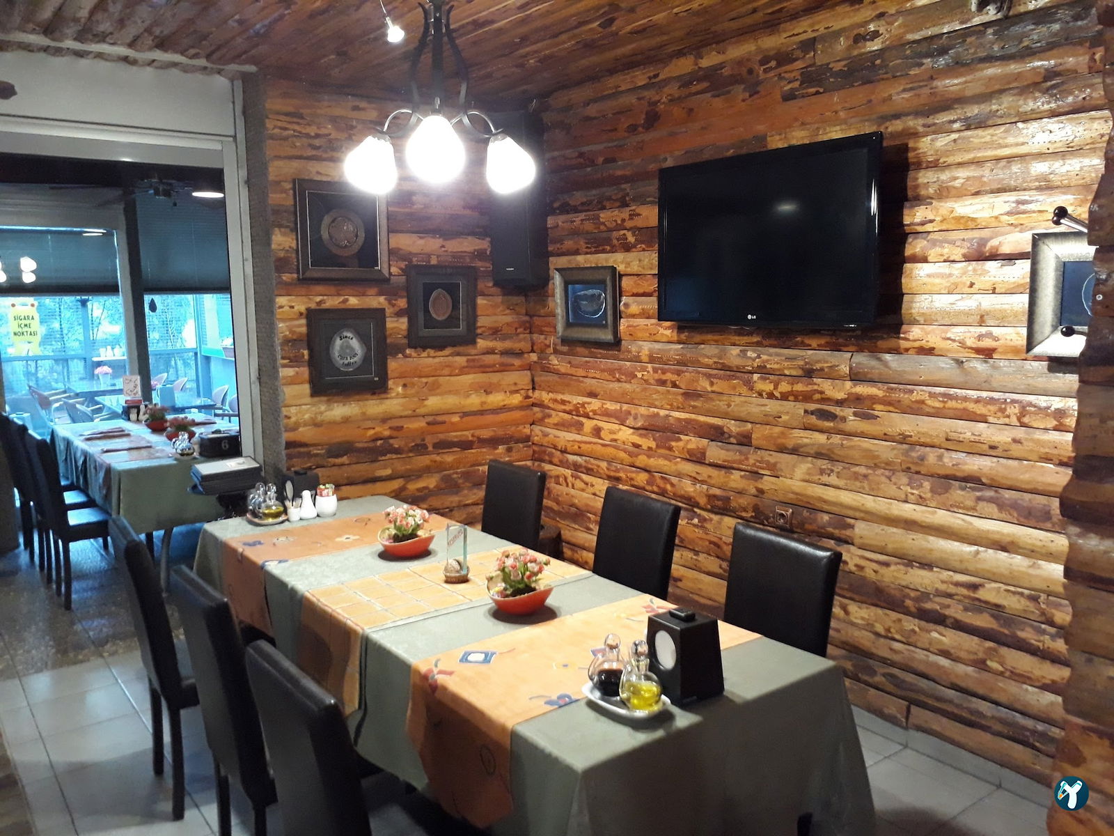 Tuffy'S Road House