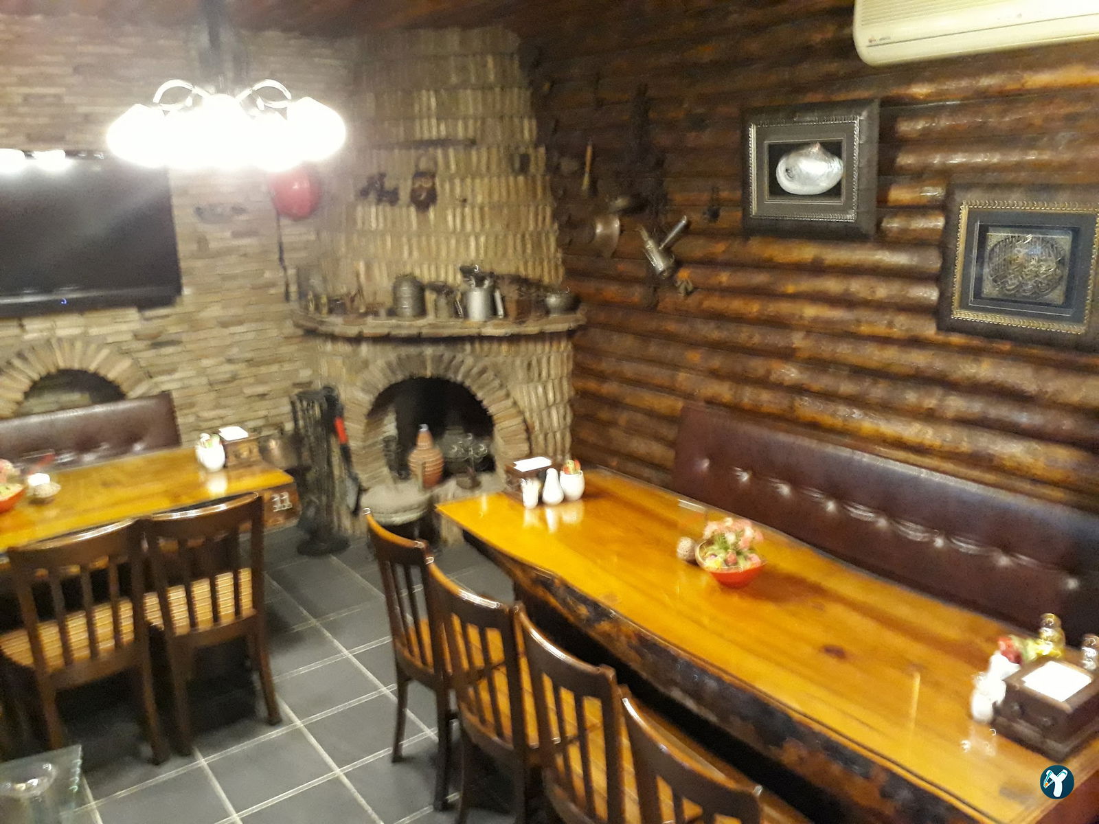 Tuffy'S Road House