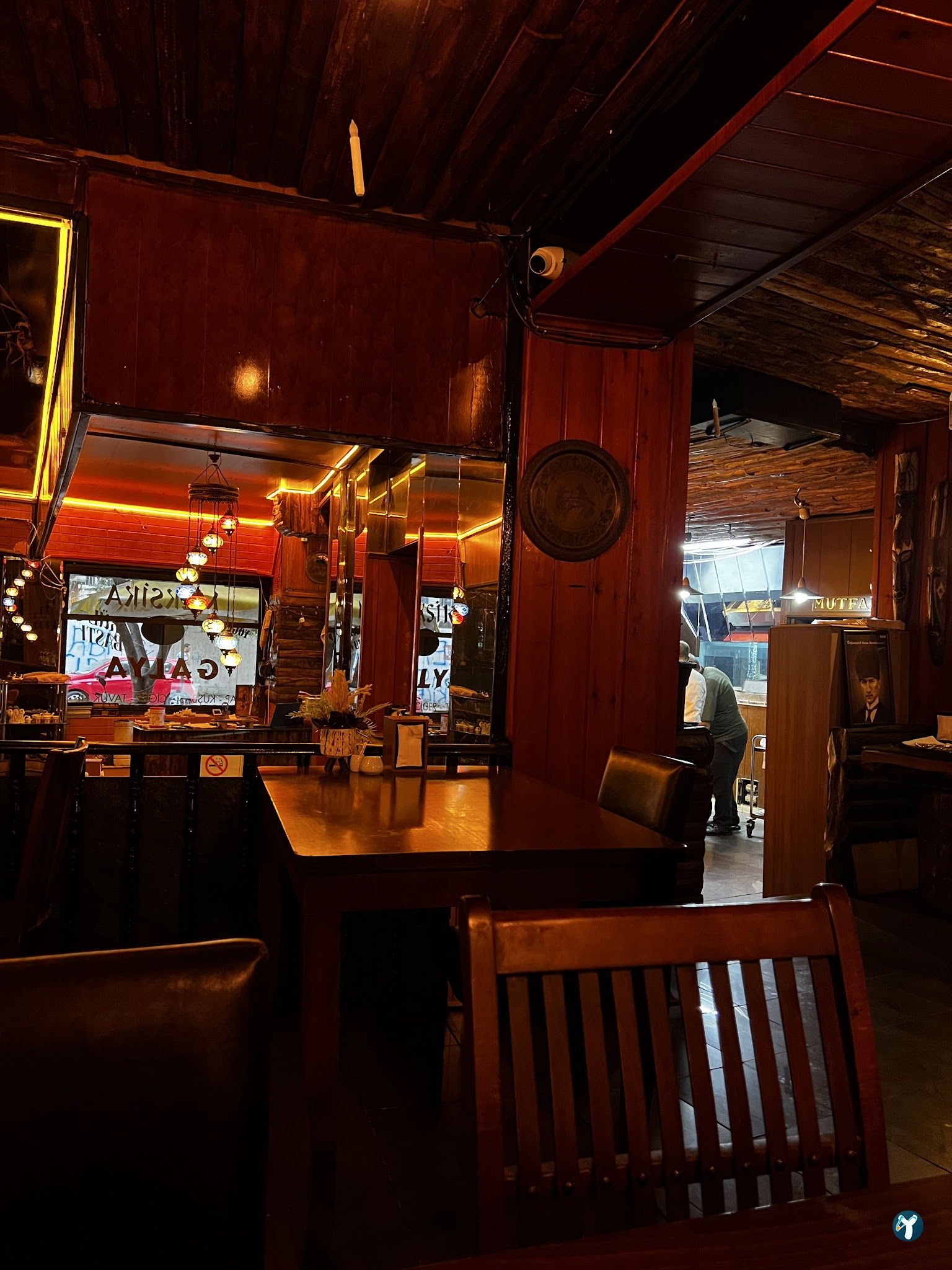 Tuffy'S Road House