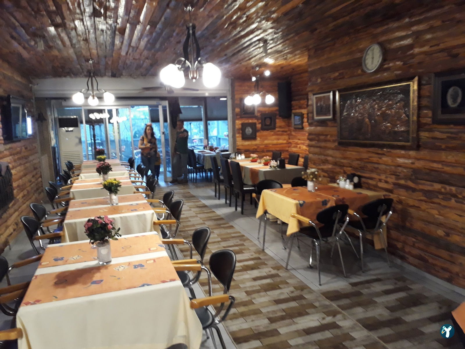 Tuffy'S Road House