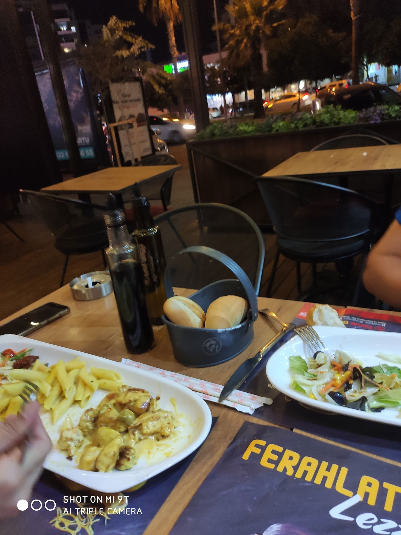 Tavuk Dünyası 01 Adana Türkmenbaşı