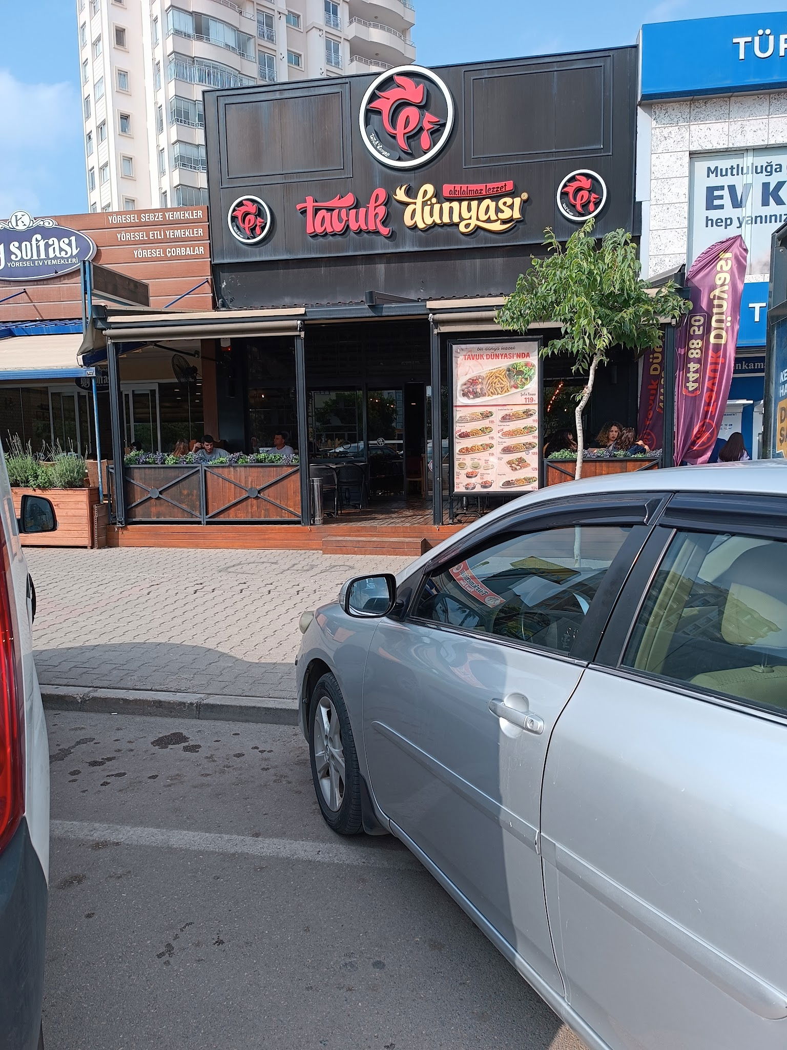 Tavuk Dünyası 01 Adana Türkmenbaşı