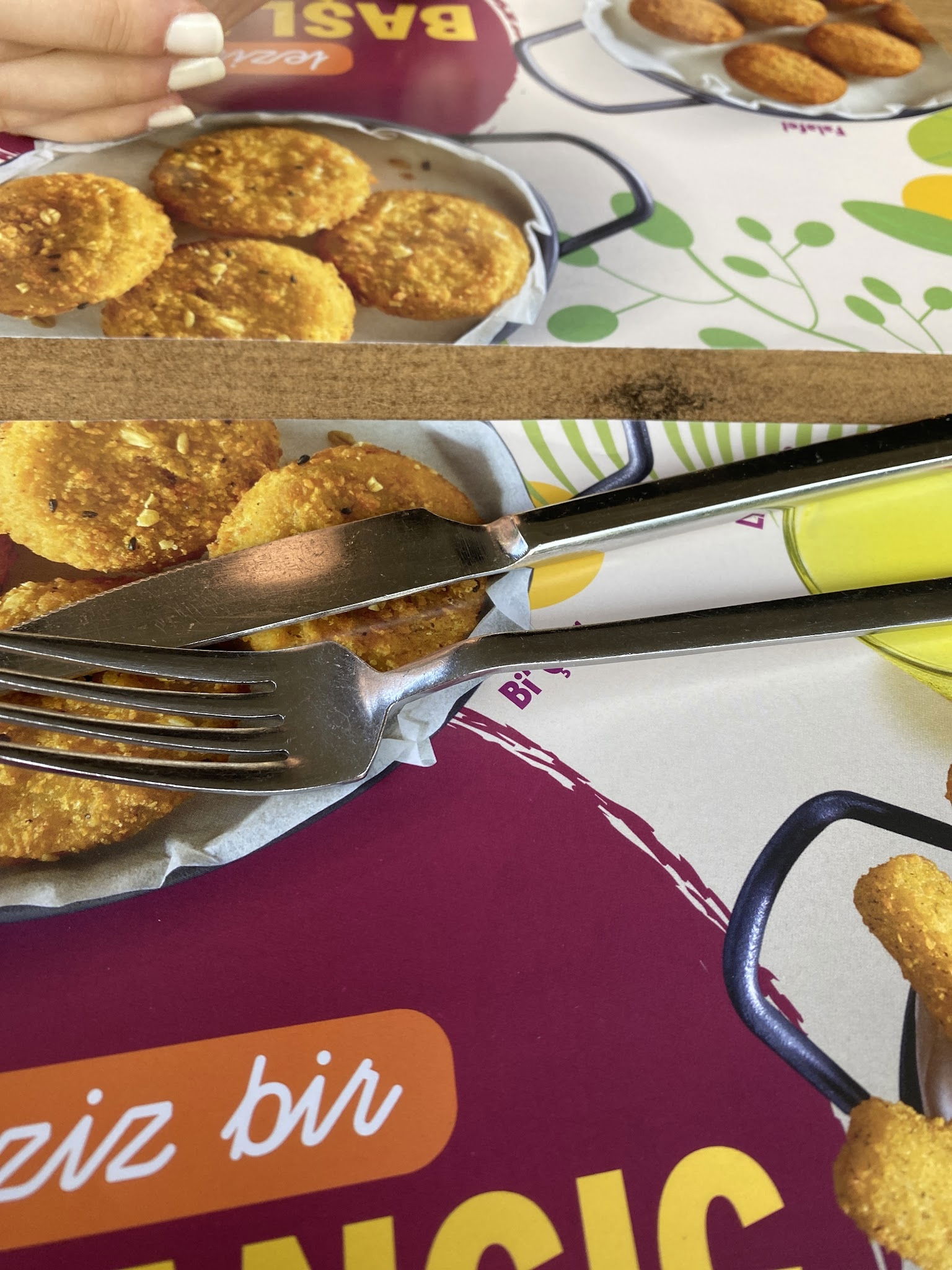 Tavuk Dünyası 01 Adana Türkmenbaşı