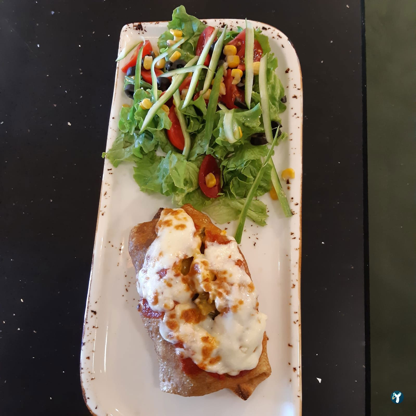 Mon Cher Cafe & Kitchen