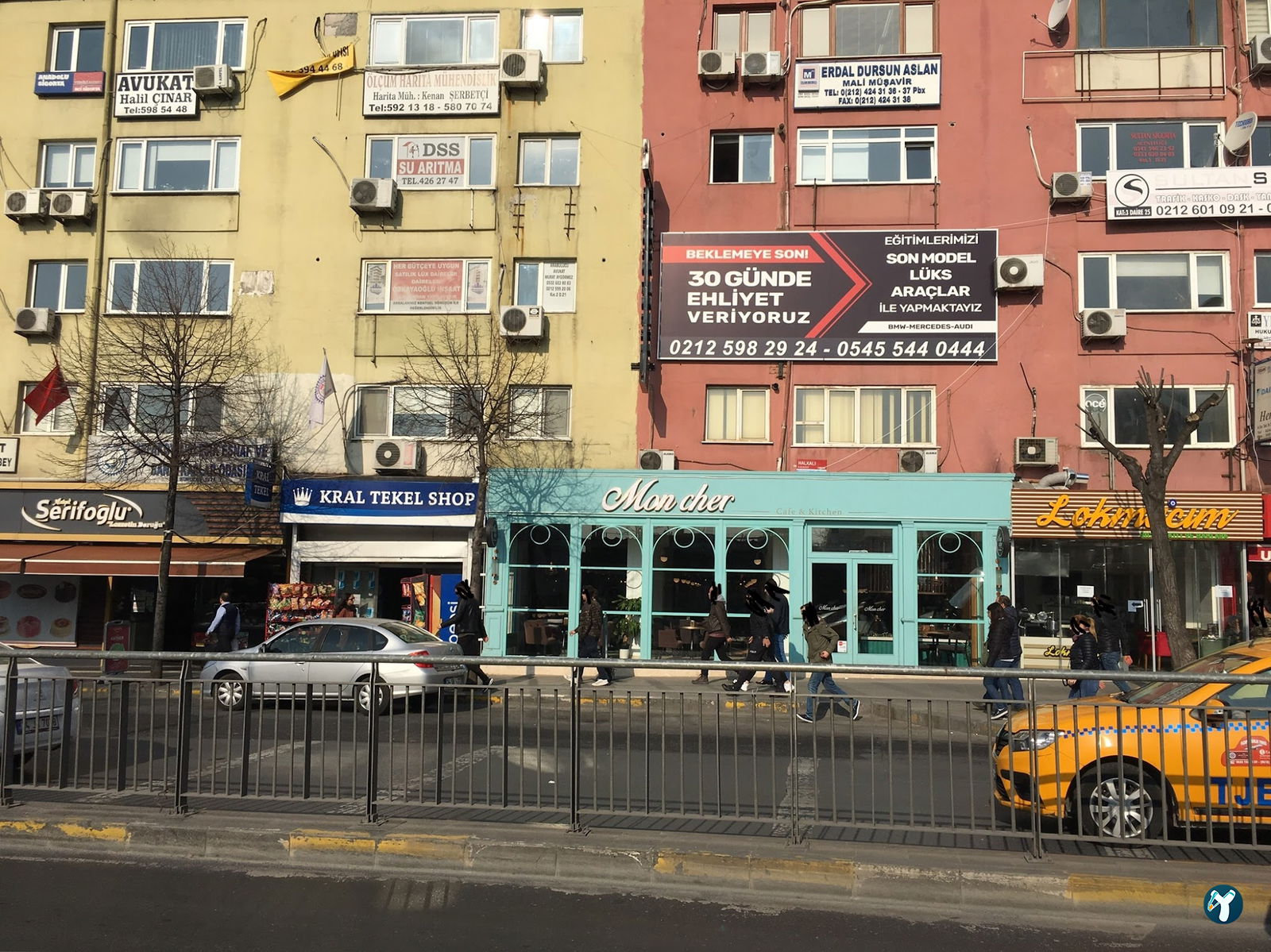Mon Cher Cafe & Kitchen