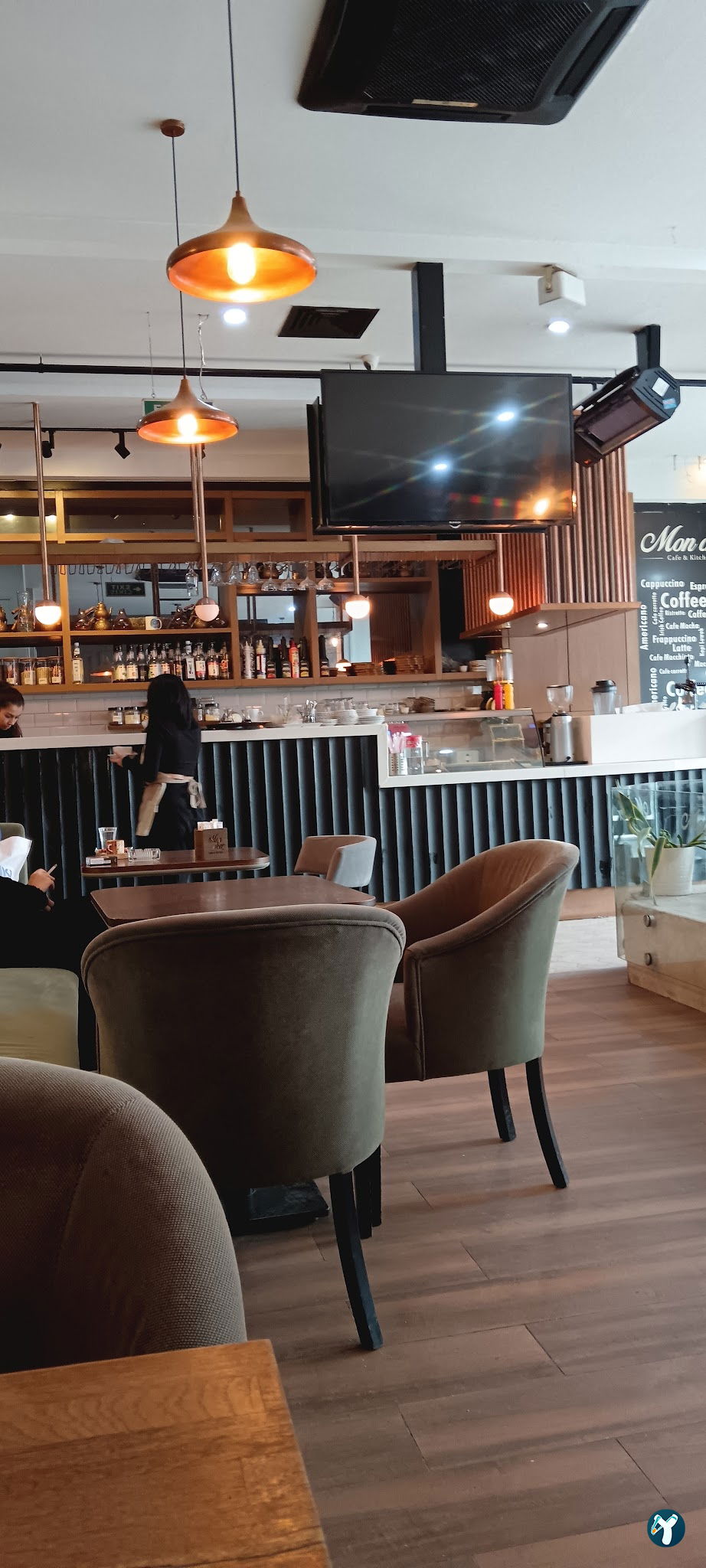 Mon Cher Cafe & Kitchen