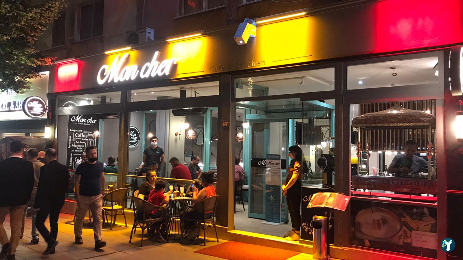 Mon Cher Cafe & Kitchen