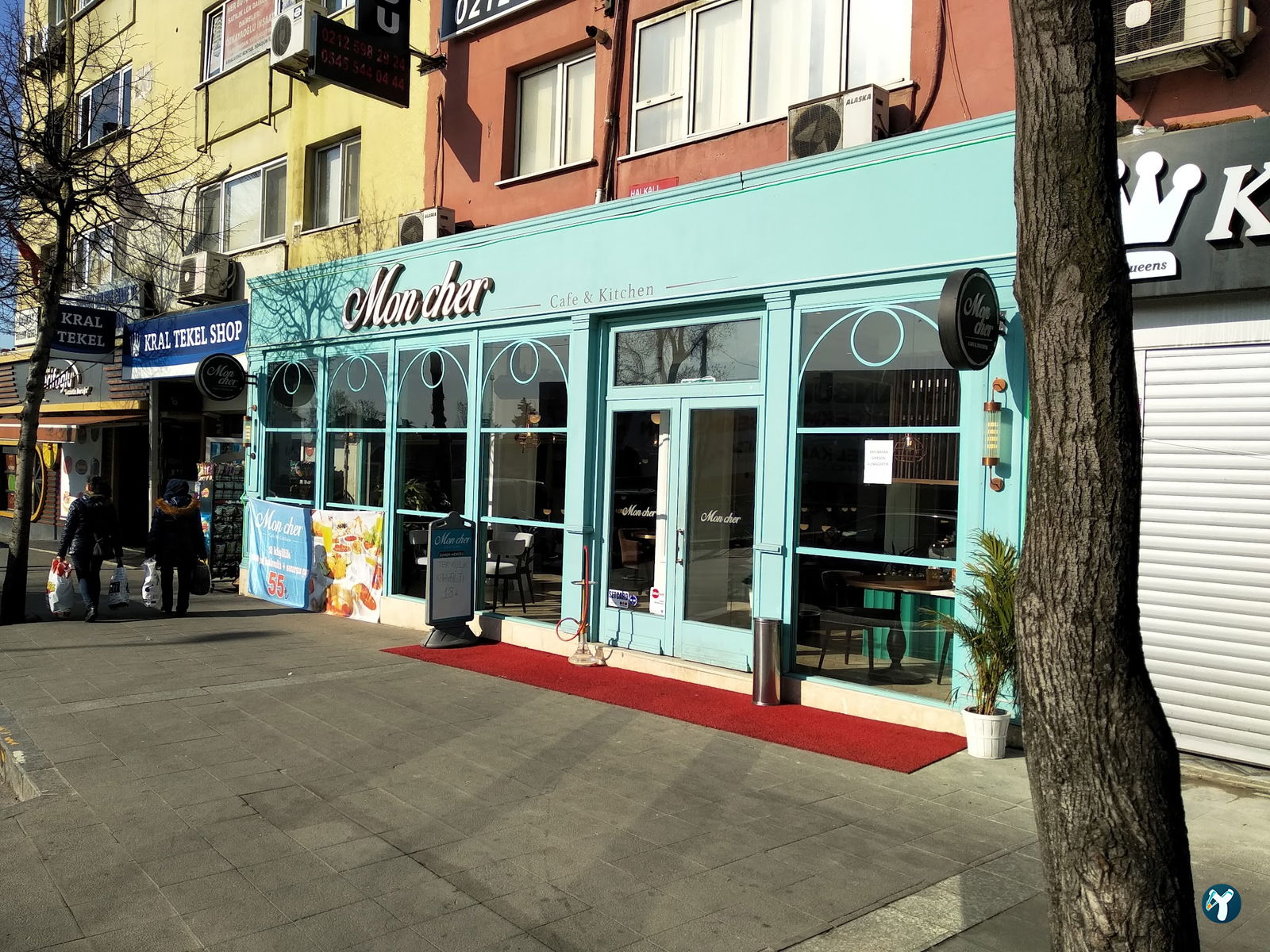 Mon Cher Cafe & Kitchen