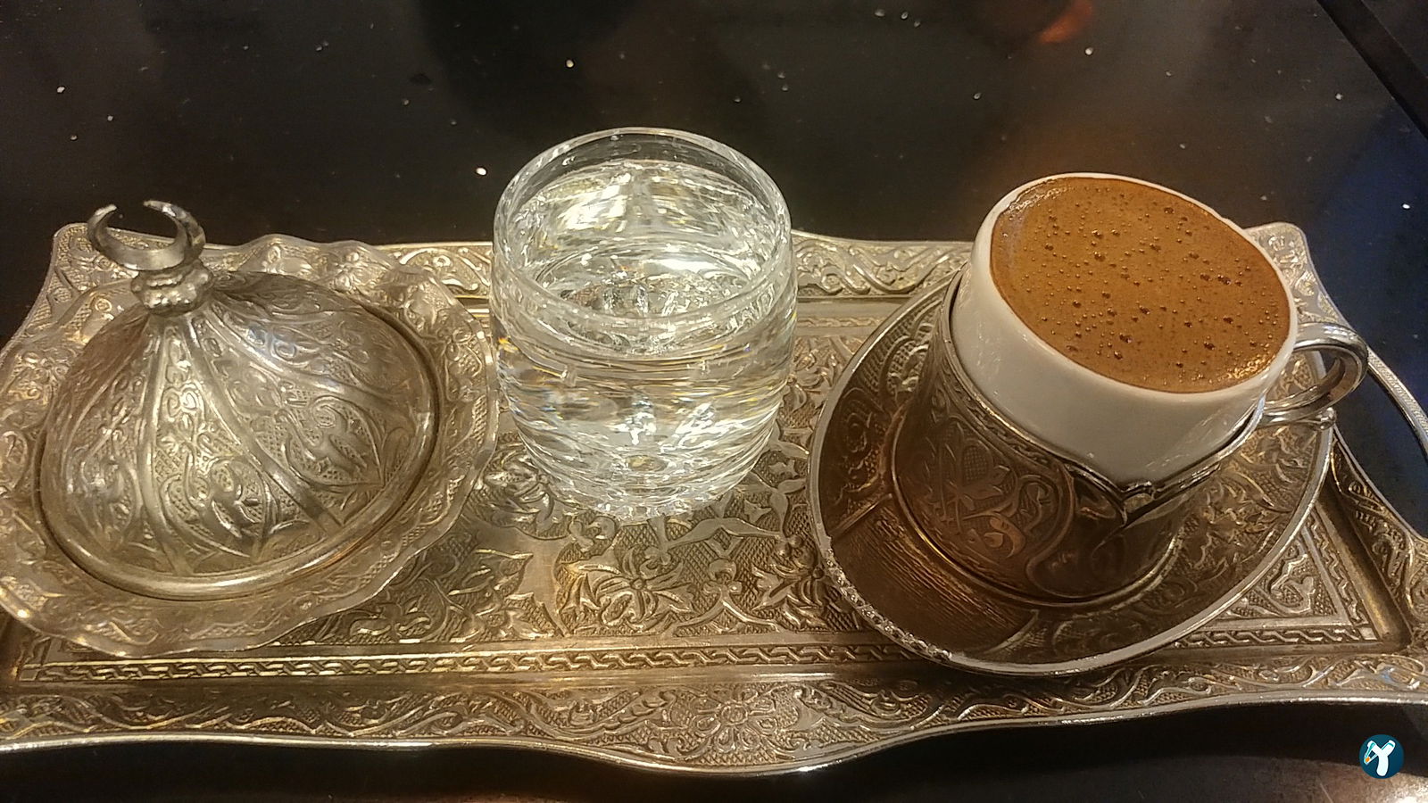 Mon Cher Cafe & Kitchen