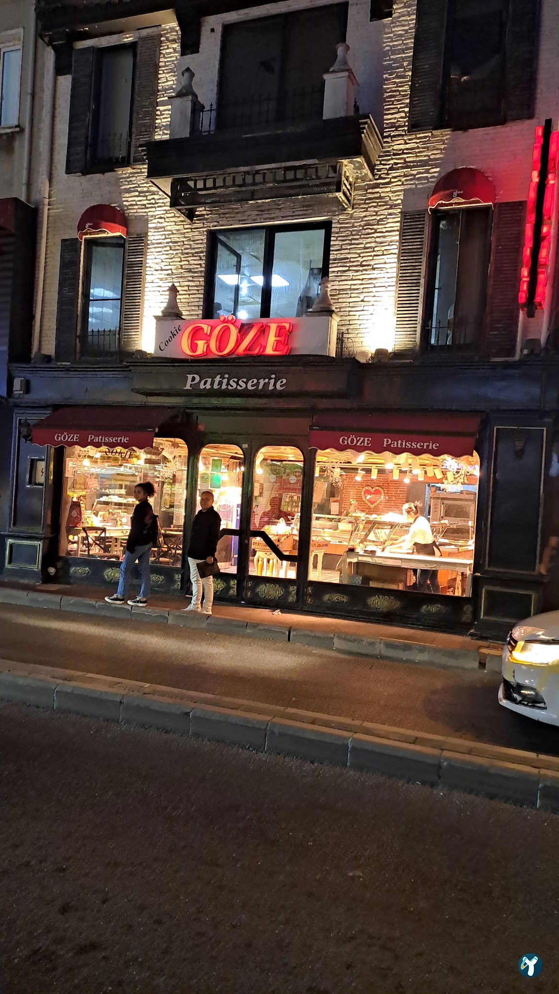 Göze Sarıyer Pastanesi
