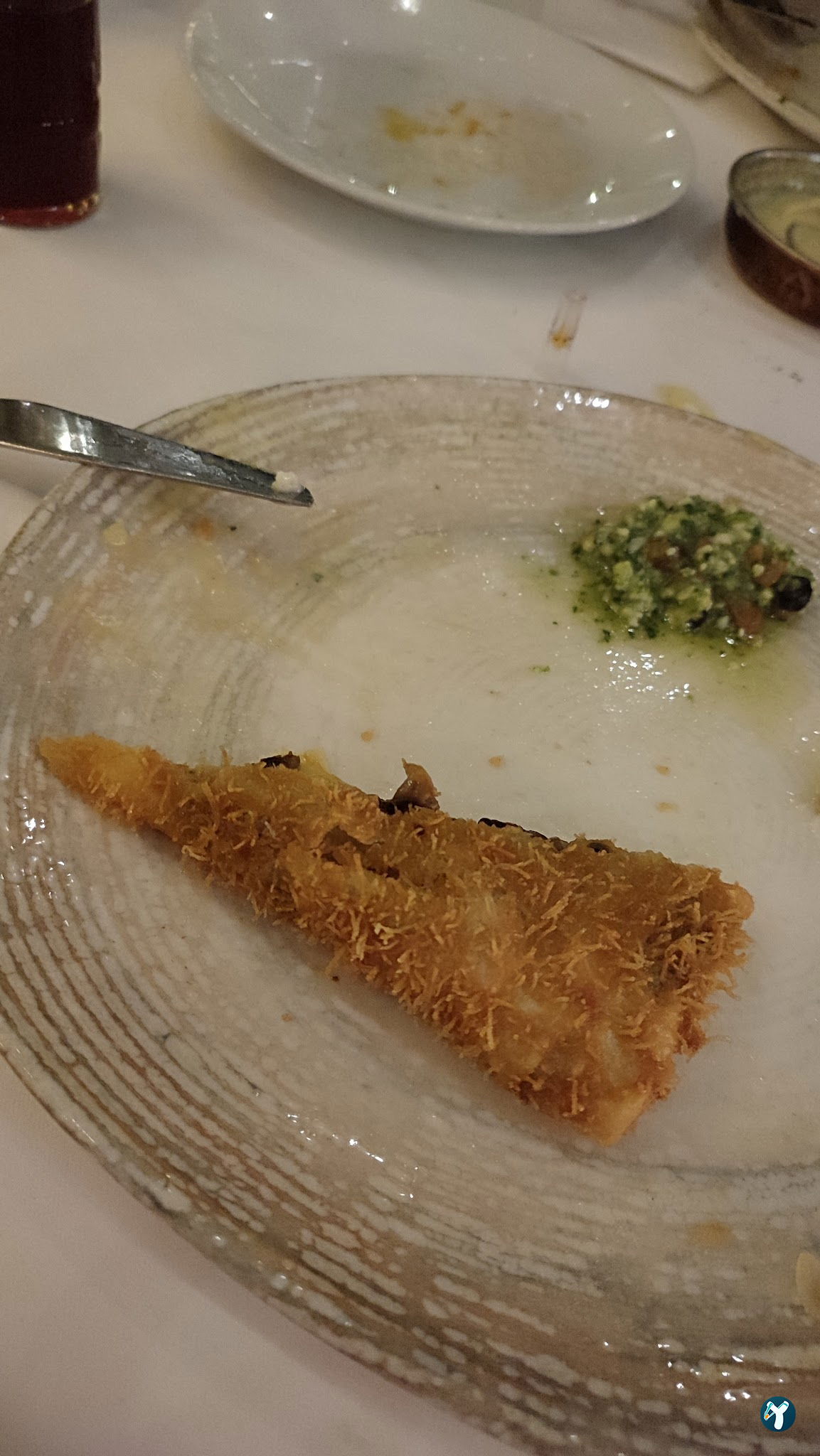 Mazi Restaurant