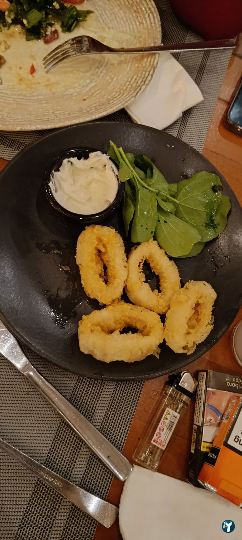 Mazi Restaurant