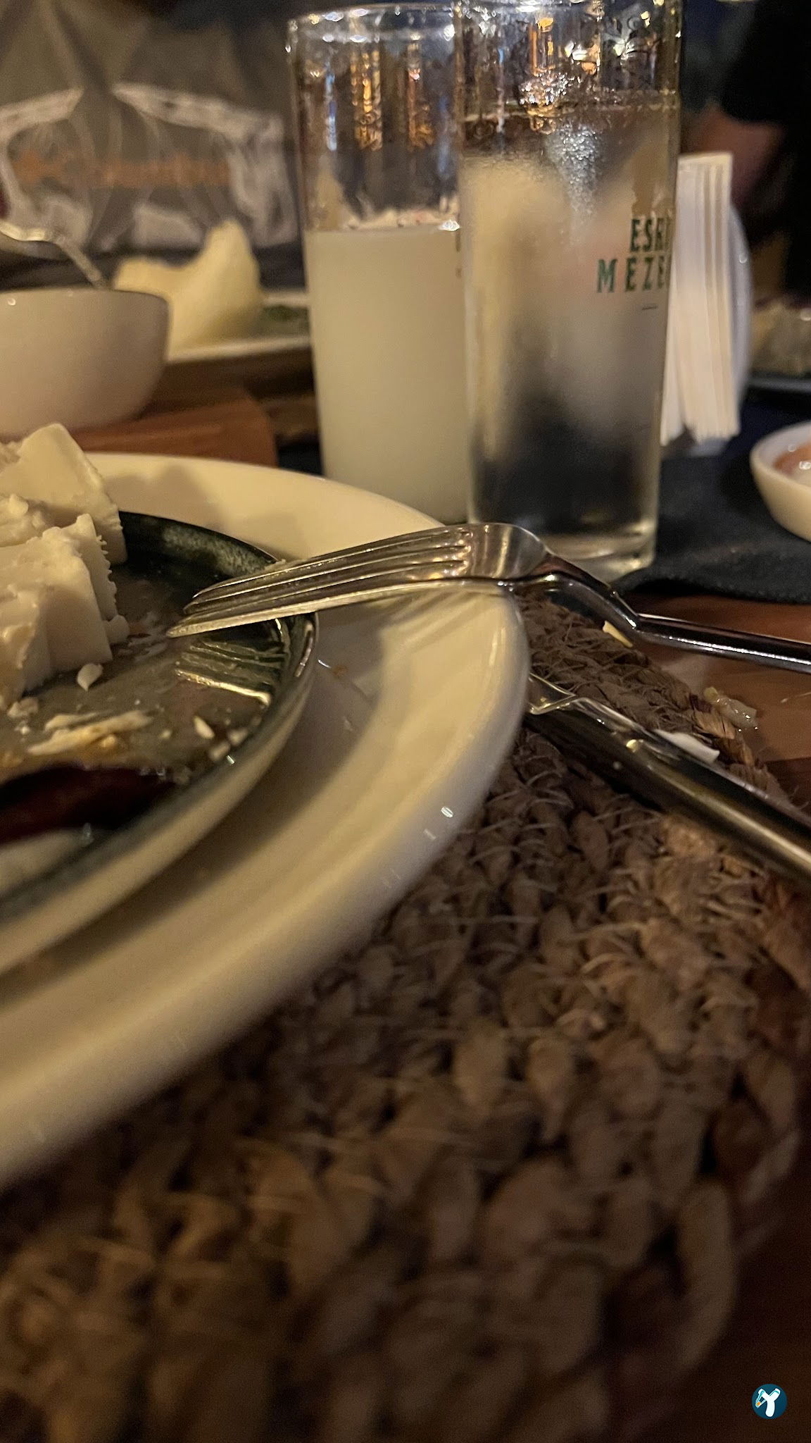 Mazi Restaurant