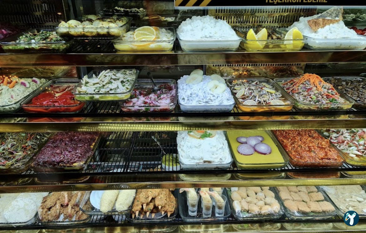 Mazi Restaurant