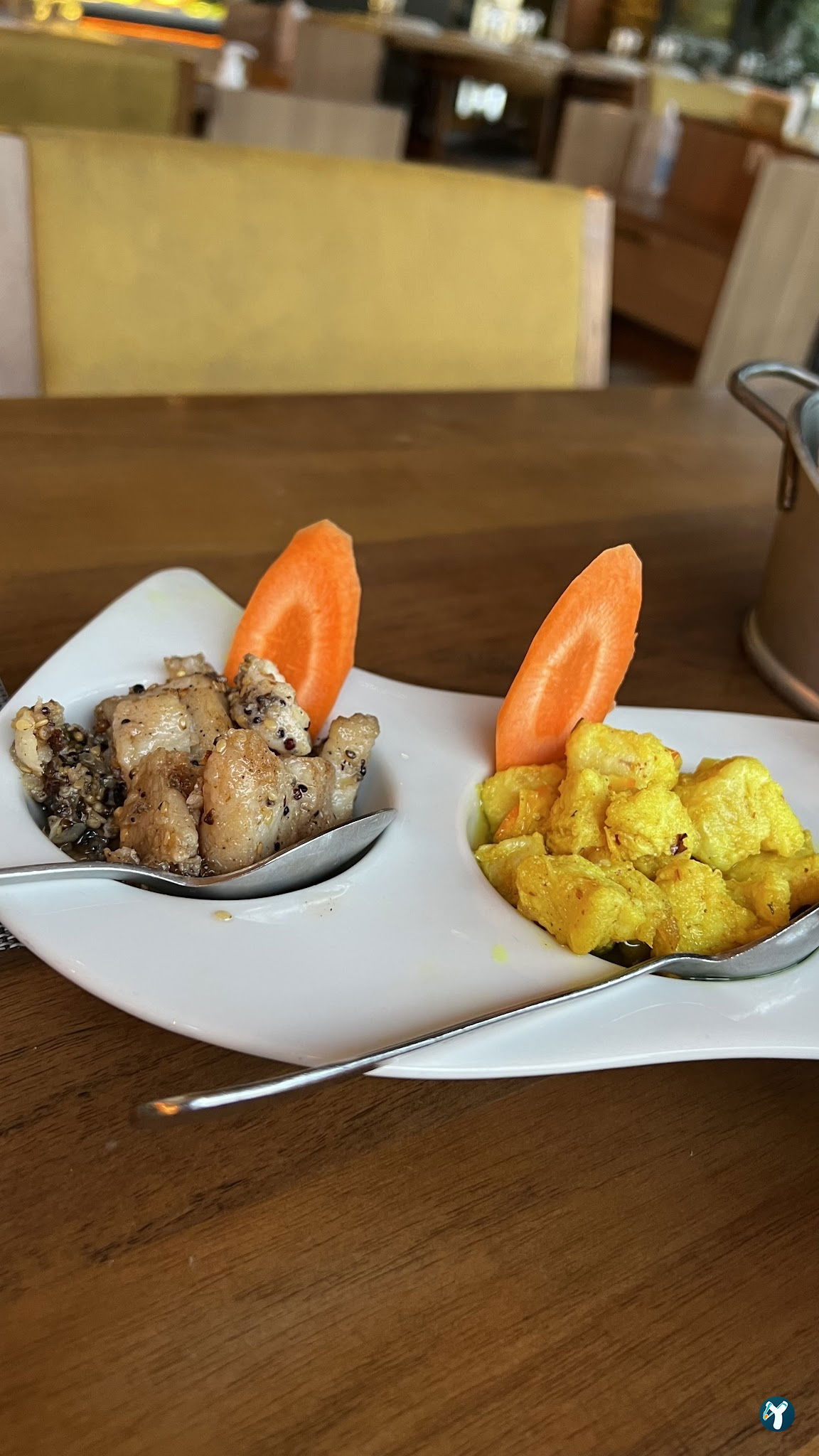 Mazi Restaurant