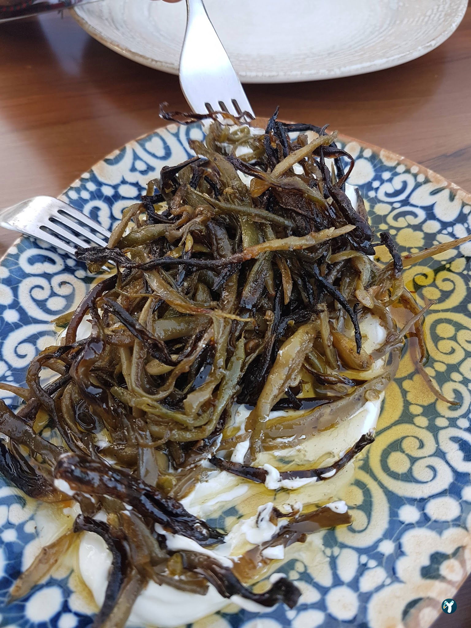 Mazi Restaurant
