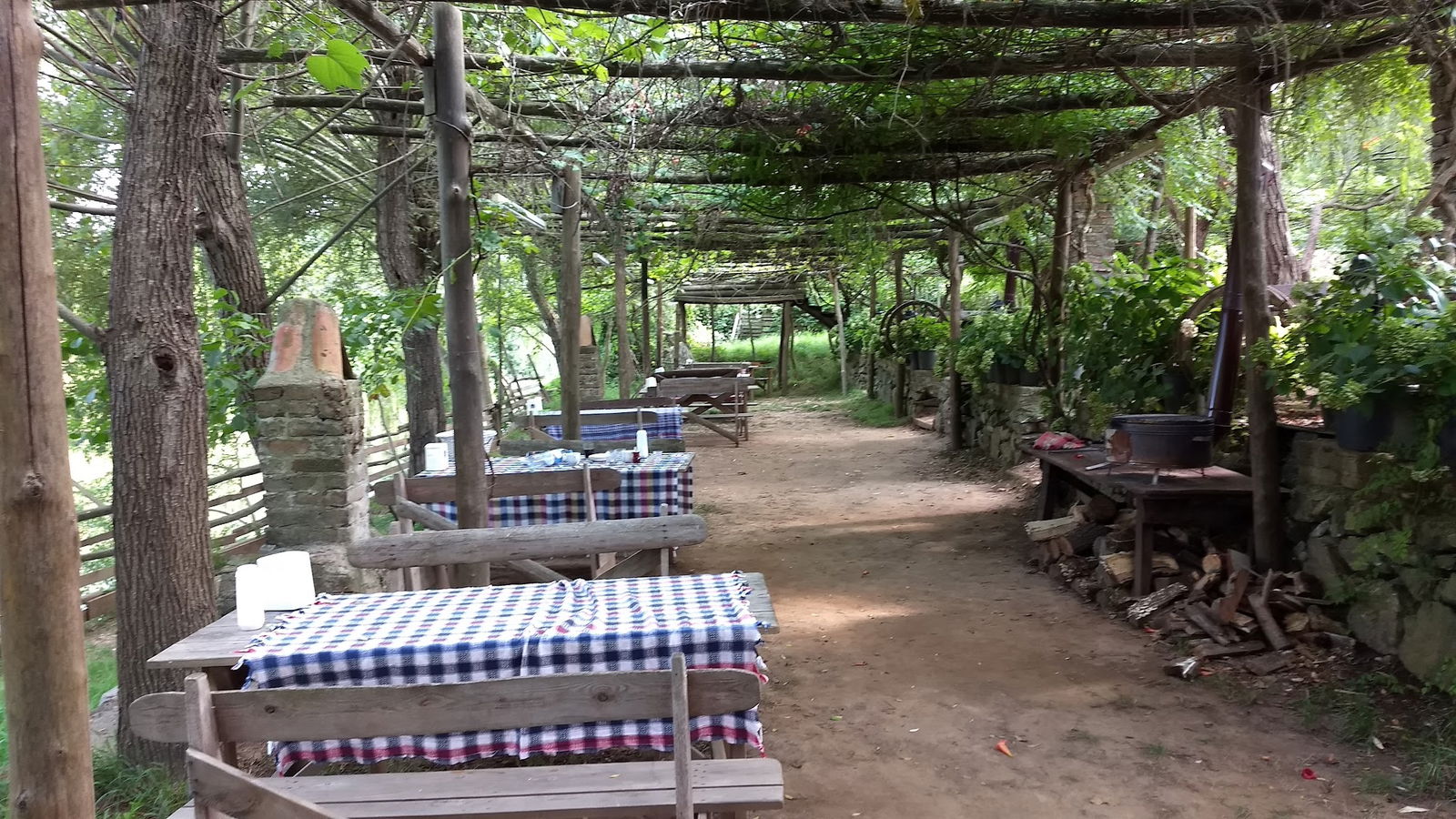 Bizim Köy Sakli Dere