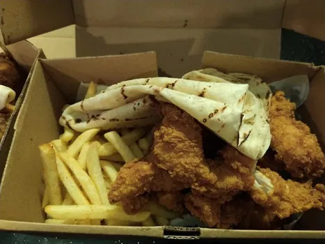 Arquet Burger & Fries resimleri