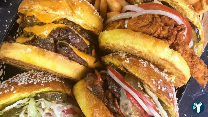 Arquet Burger & Fries