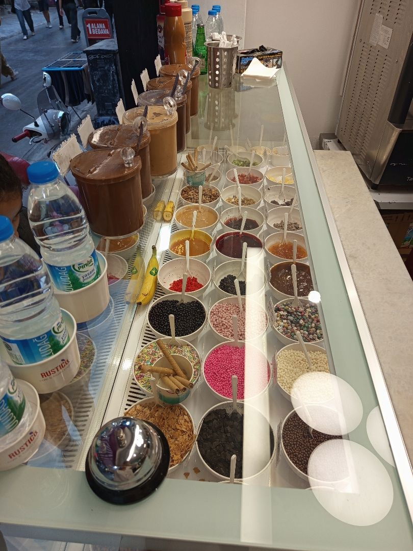 Rustico Cafe & Yoghurt