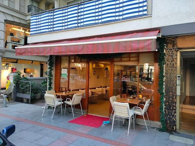 Rain Patisserie