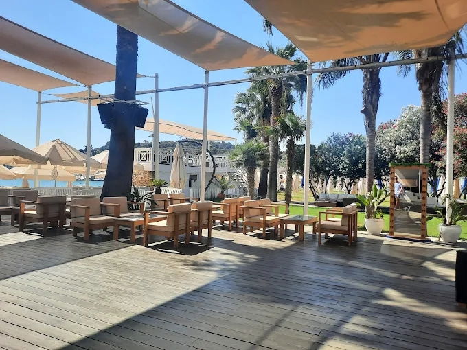 Sole & Mare Beach Club