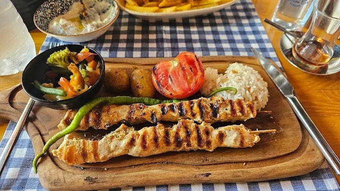 Bizim Ev Restaurant Alaçatı
