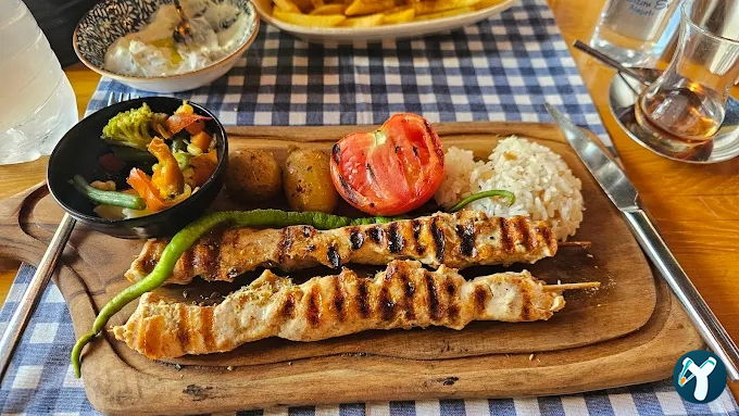 Bizim Ev Restaurant Alaçatı