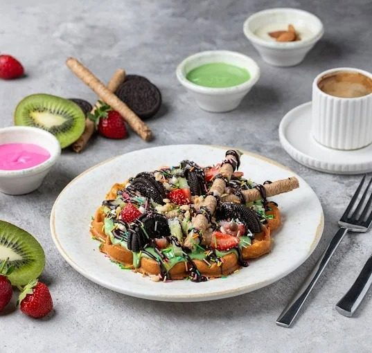 WAKO Bomonti: Waffles & Kumpir