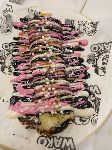 WAKO Bomonti: Waffles & Kumpir