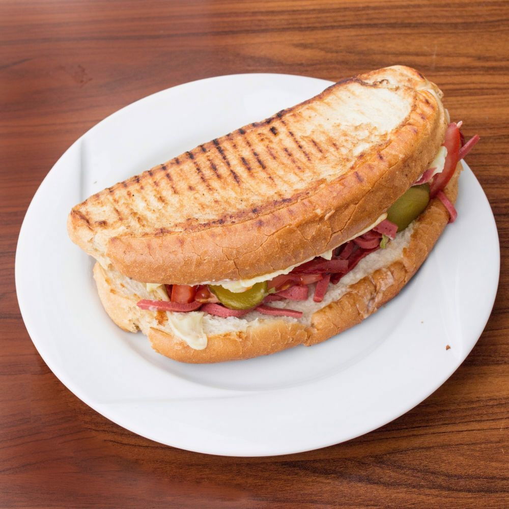 Kaşarlı Ayvalık Tostu