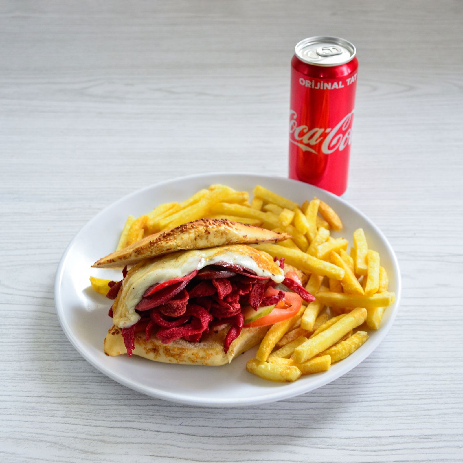 Yumurtalı Kumru Menü