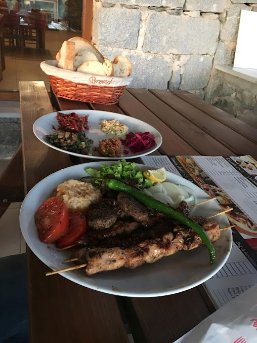 Taş Kemer Çiftliği