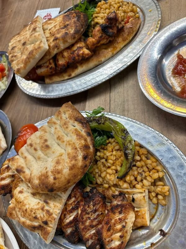 Atmosfer Fırın  Kebap  Döner