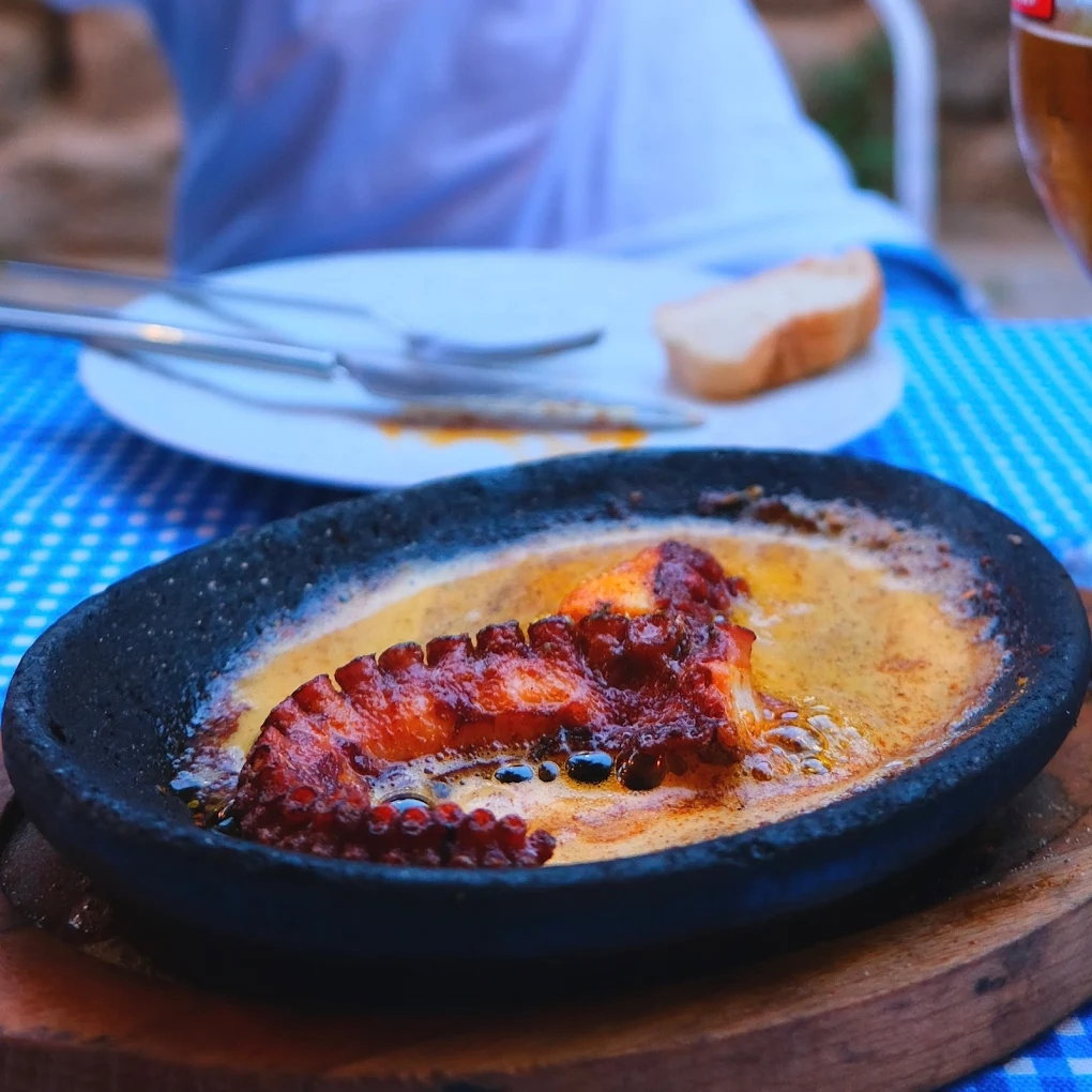 Dem Alaçatı Meyhane